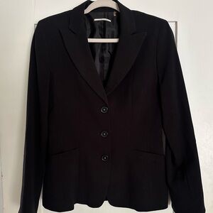 ✨ Classic Tahari Black Women's Blazer